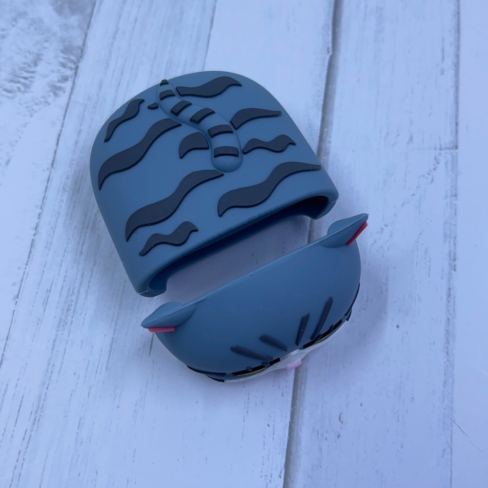 Kitty air pods case for 1 & 2